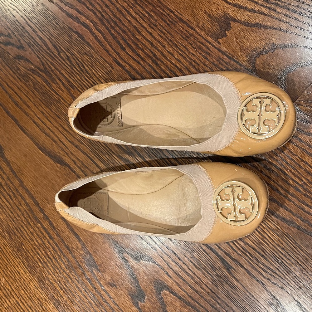 Tory Burch ballet flat